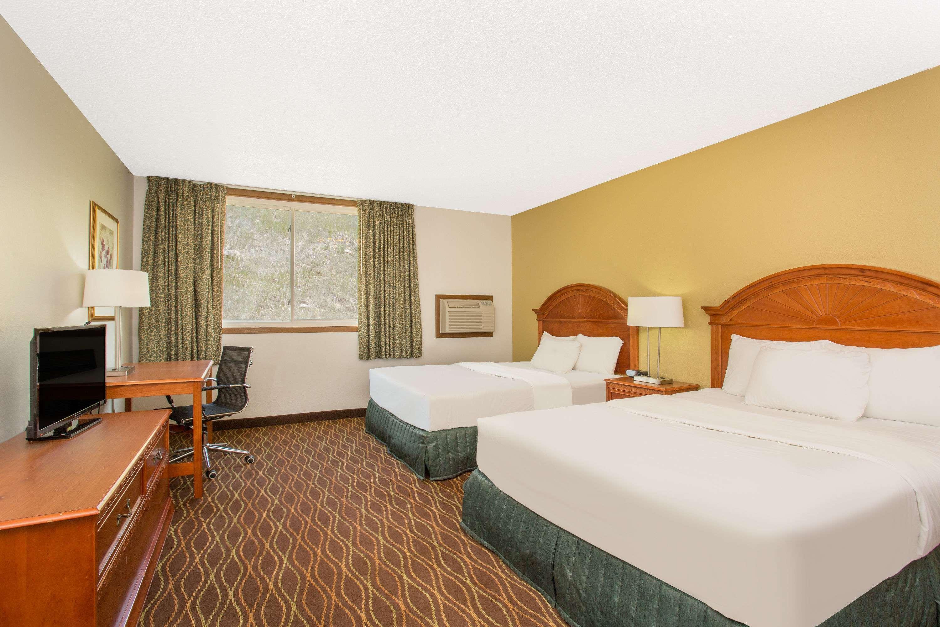 Days Inn By Wyndham Silverthorne Dış mekan fotoğraf