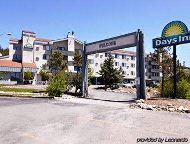 Days Inn By Wyndham Silverthorne Dış mekan fotoğraf